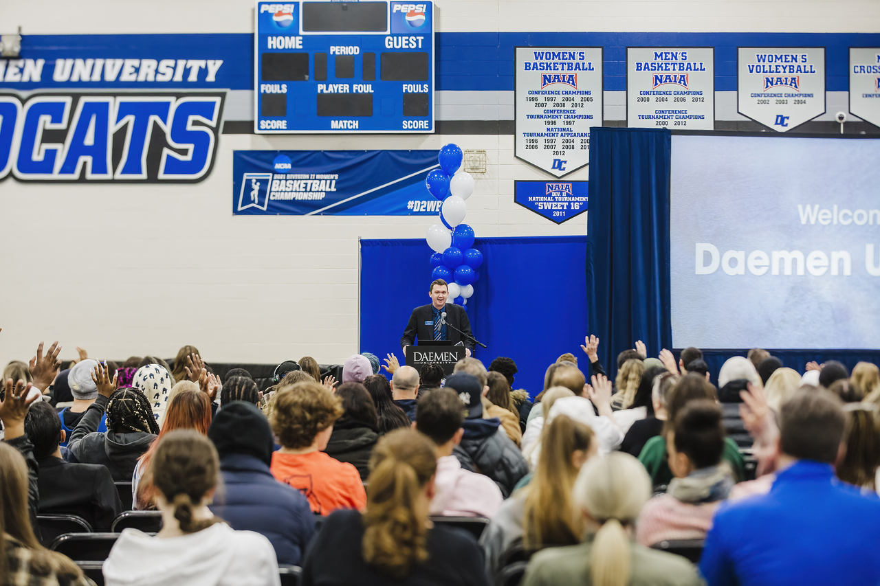 Daemen University Director of Undergraduate Admissions Austin Brass speaks to prosepctive studetns and families at open house